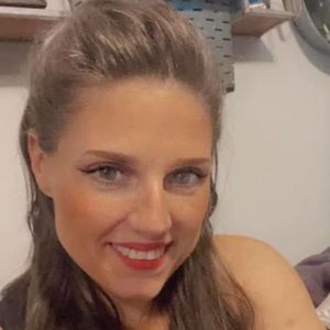 Meet your Posher, Dori